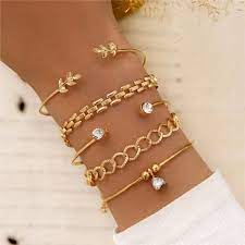 Styling Tips: How to Rock a Silver Charm Bracelet post thumbnail image