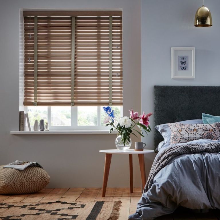 Windows Blinds: Functional and Stylish Solutions for Your Home post thumbnail image