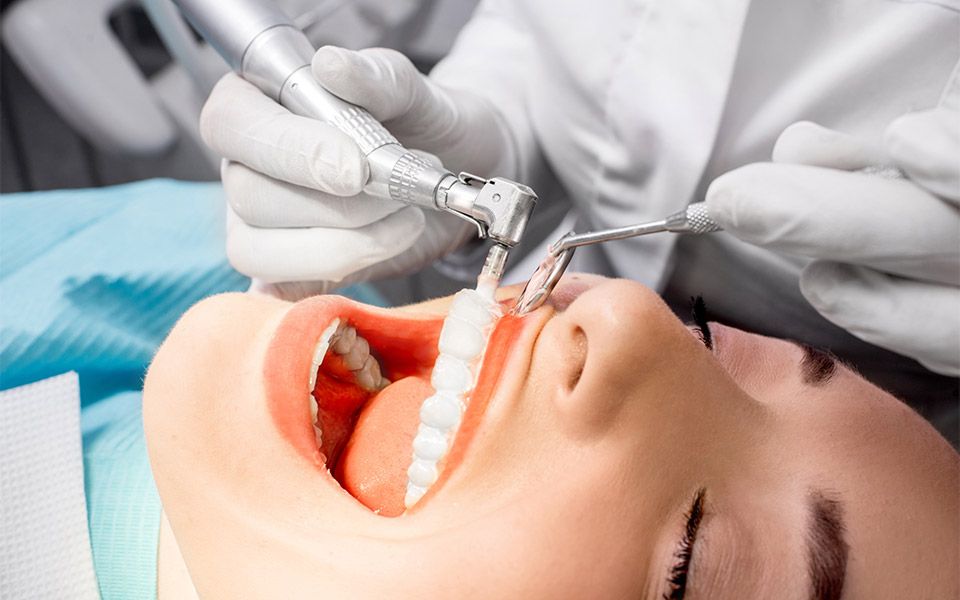 Beyond Oral Health: Exploring the Artistry of a Cosmetic Dentist post thumbnail image