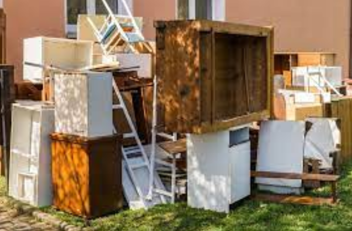 Clearing the Way: Greenville’s Dependable Junk Removal Services post thumbnail image